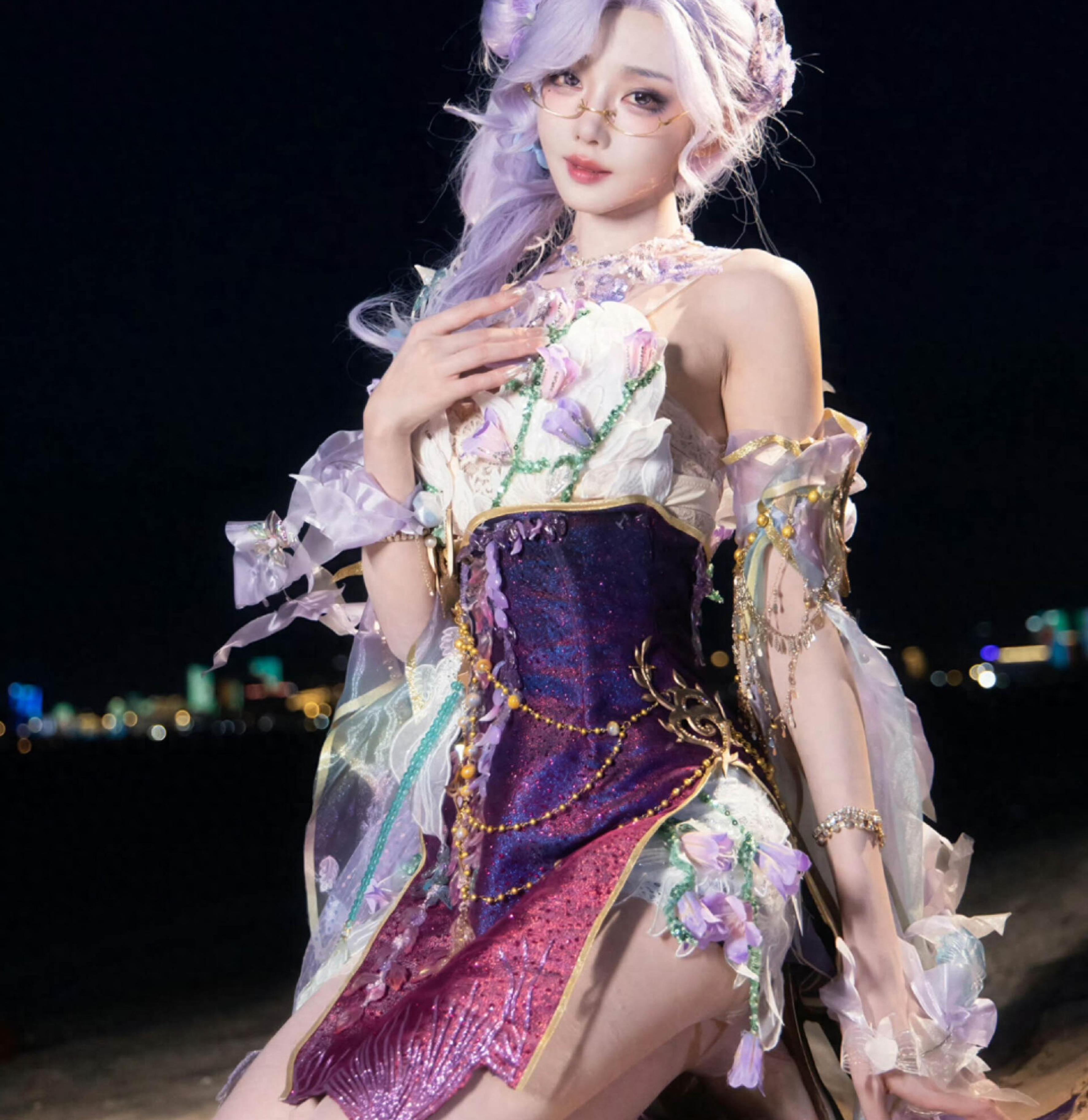 走路摇Cosplay写真作品全集与人物简介